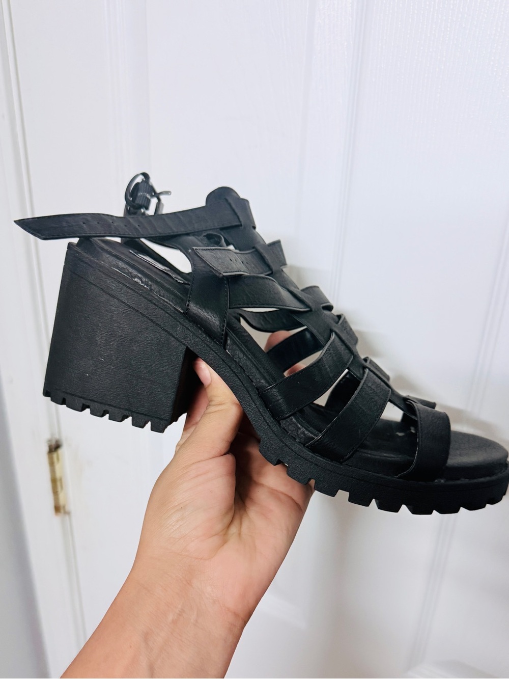 Dirty Laundry Black Strappy Lug Block Heel Sandals